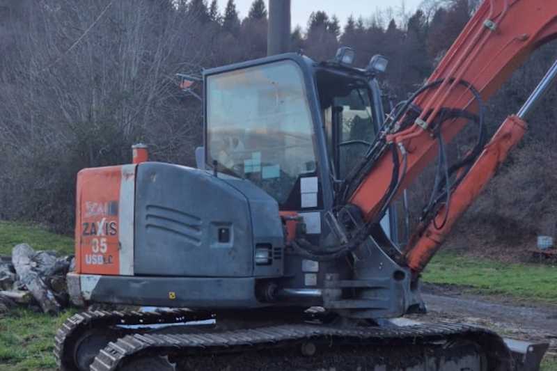 OmecoHub - Immagine HITACHI ZX85USBLC-3